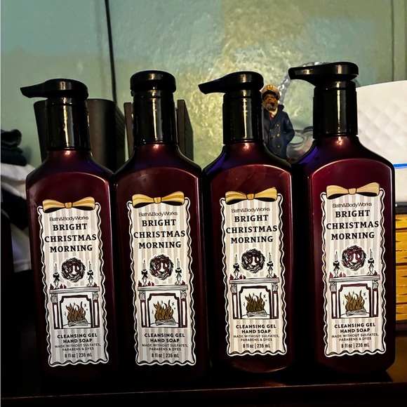 Bath & Body Works Other - Bath & Body Works Bright Christmas Morning Red Hand Soap ( 4)